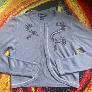 Embroidered cardigan sweater💜